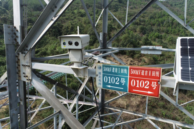 架空線路熱成像雙目云臺監(jiān)測裝置可以起到啥作用！